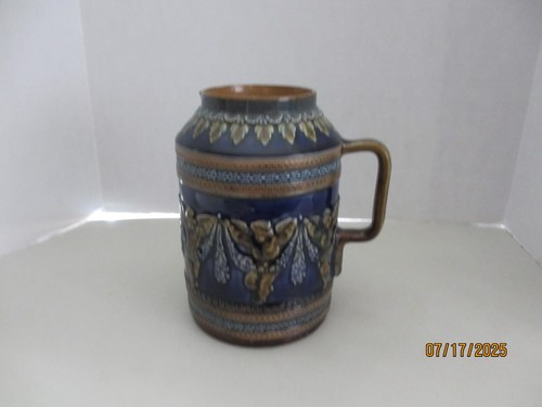 Antique royal doulton - royal,
