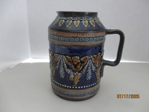 Antique royal doulton lambeth - royal,