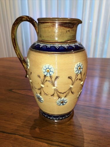 Antique royal doulton lambeth - royal,